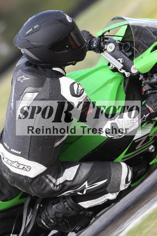 Archiv-2025/05 14.04.2025 Plüss Moto Sport ADR/Freies Fahren/123